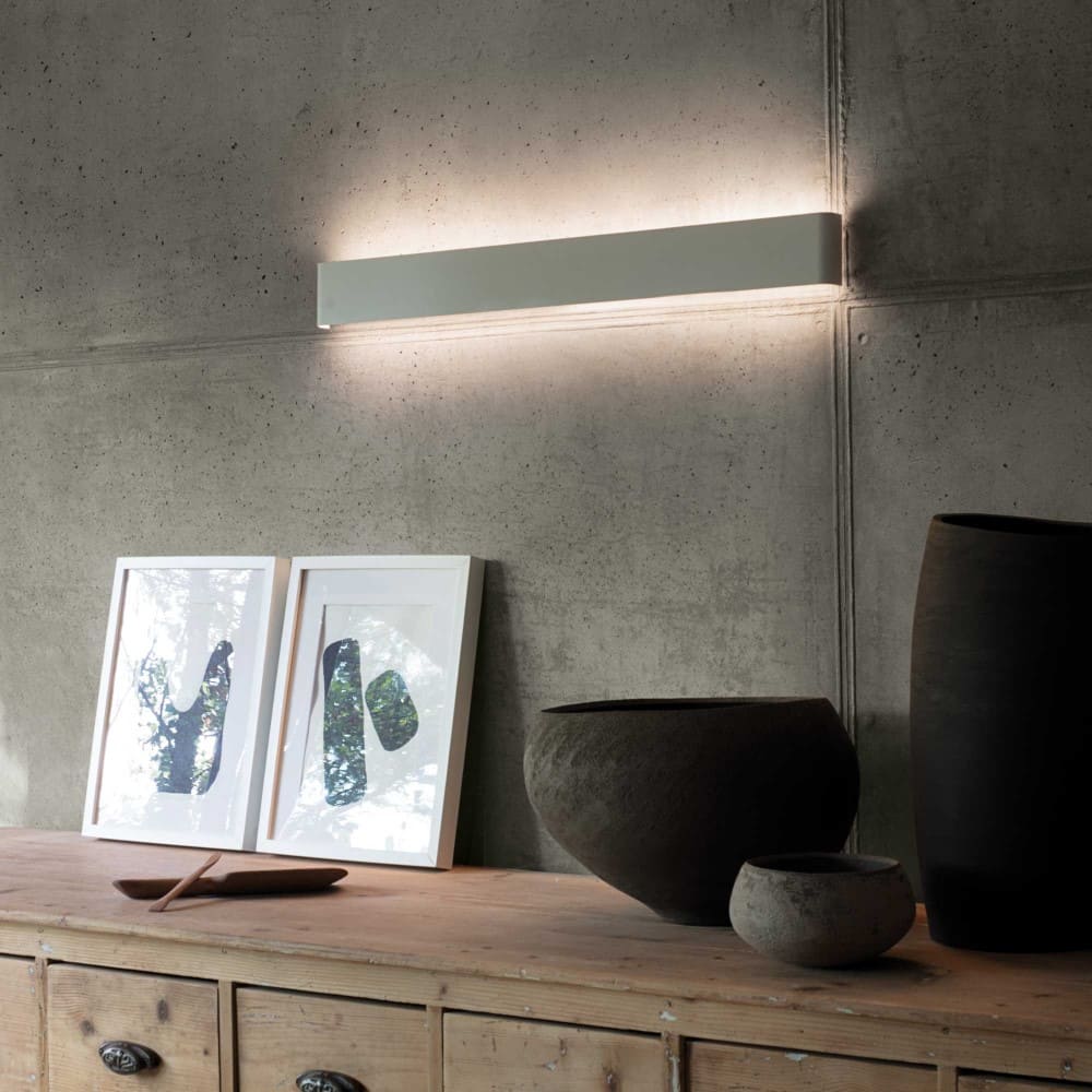 Delta Wall Light