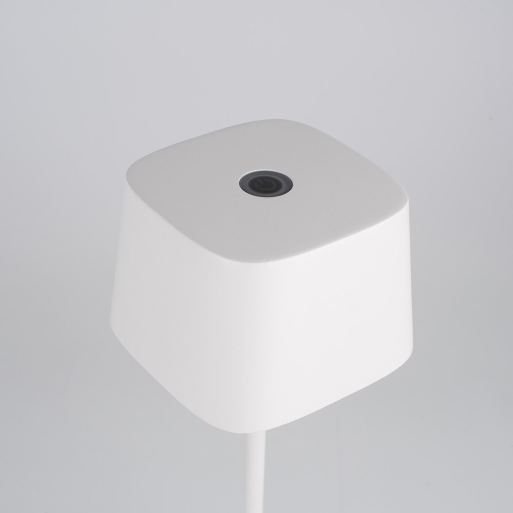 Stroll Portable Table Lamp