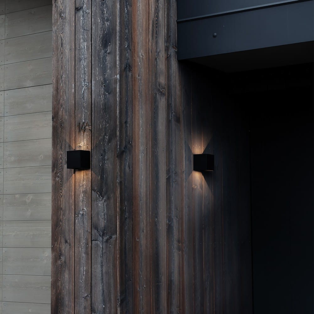 Atom Outdoor Wall Light