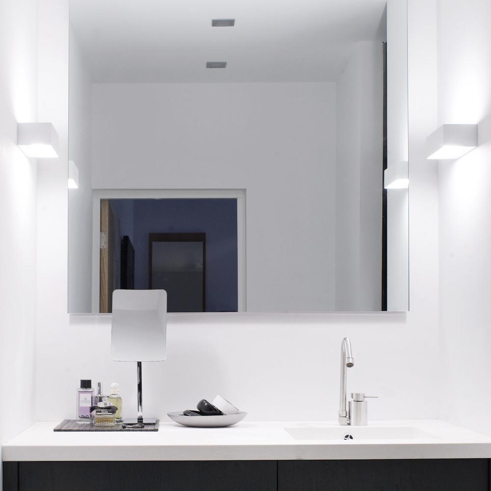 Tibo Wall Light