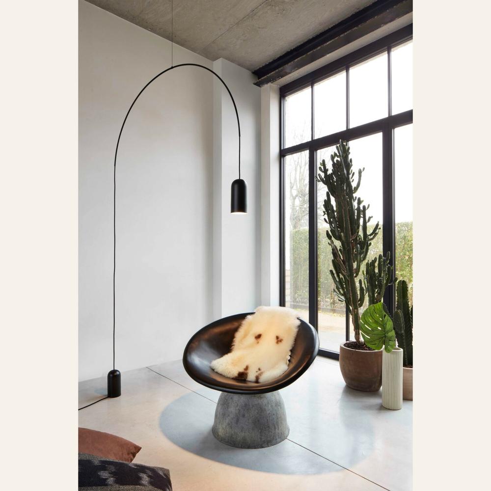 Bow Floor Lamp