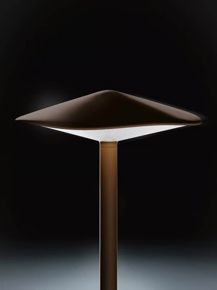 Kinno Outdoor Floor Lamp 