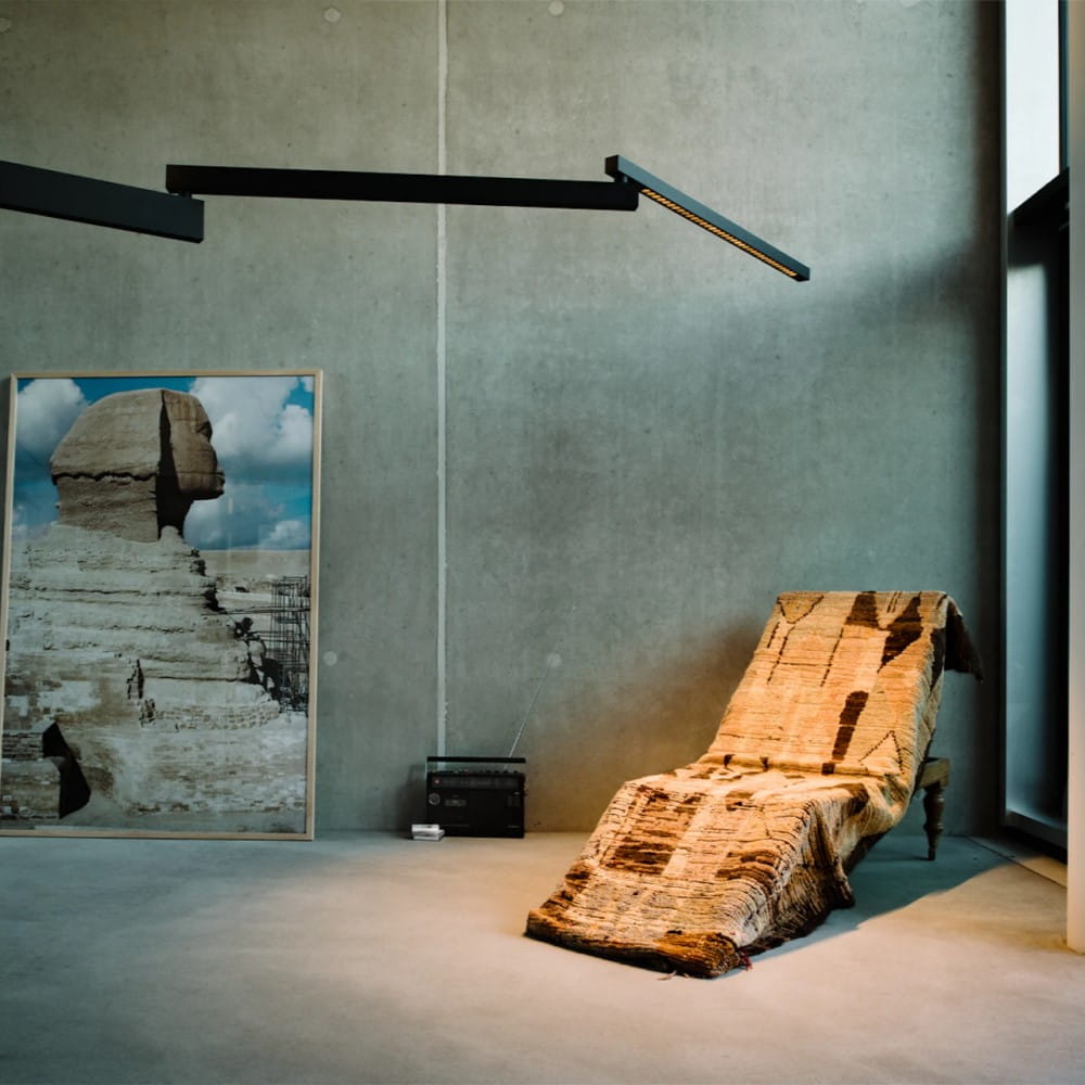 Black Flag Wall Light