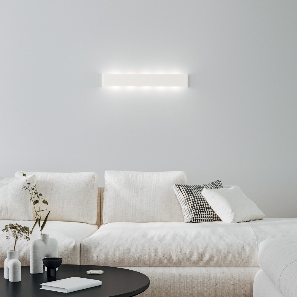 Delta G9 Wall Light