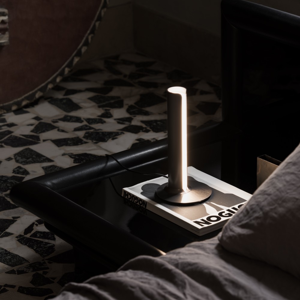 Dorica Table Lamp
