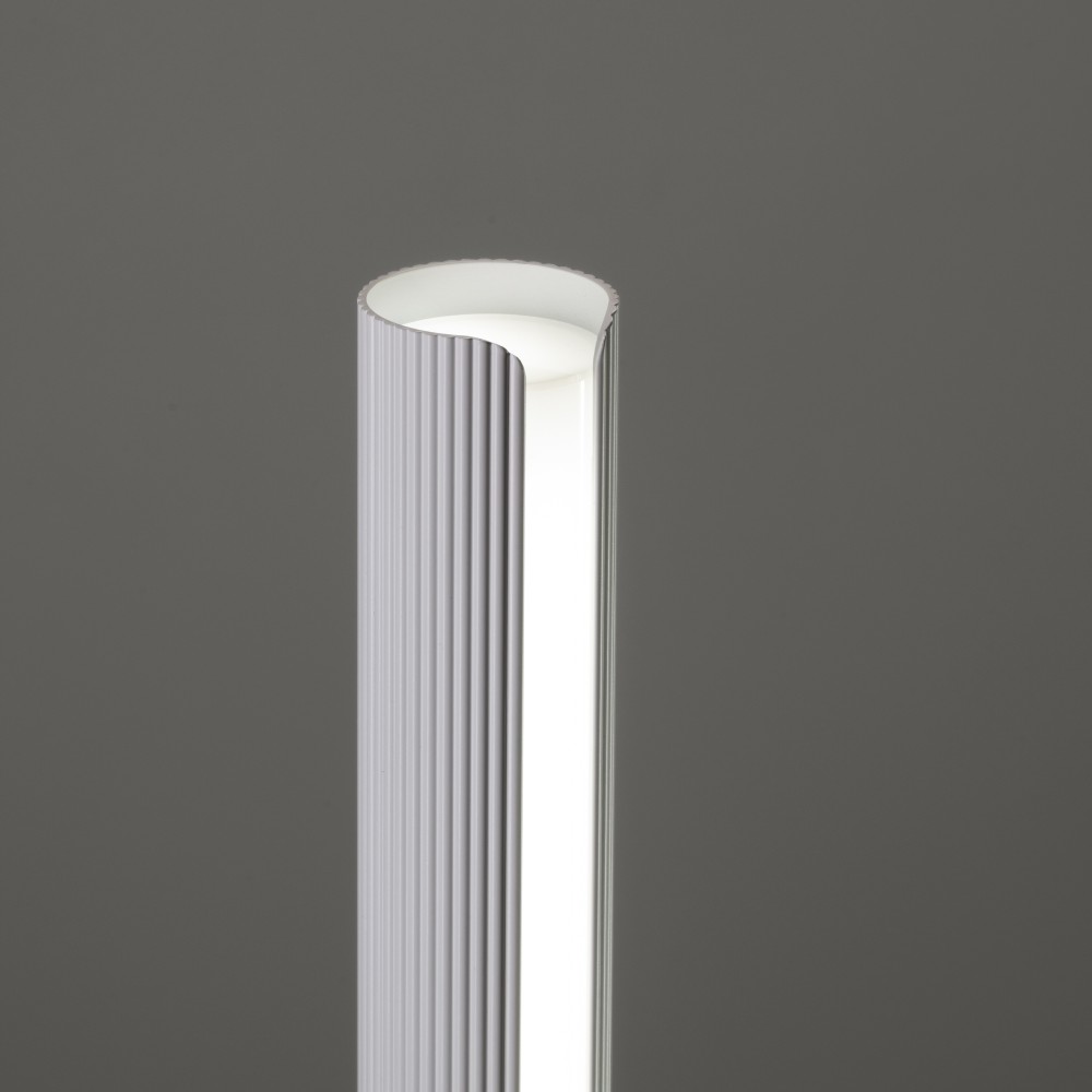 Dorica Table Lamp
