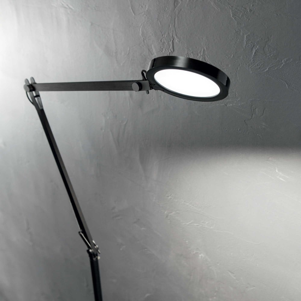 Futura Floor Lamp