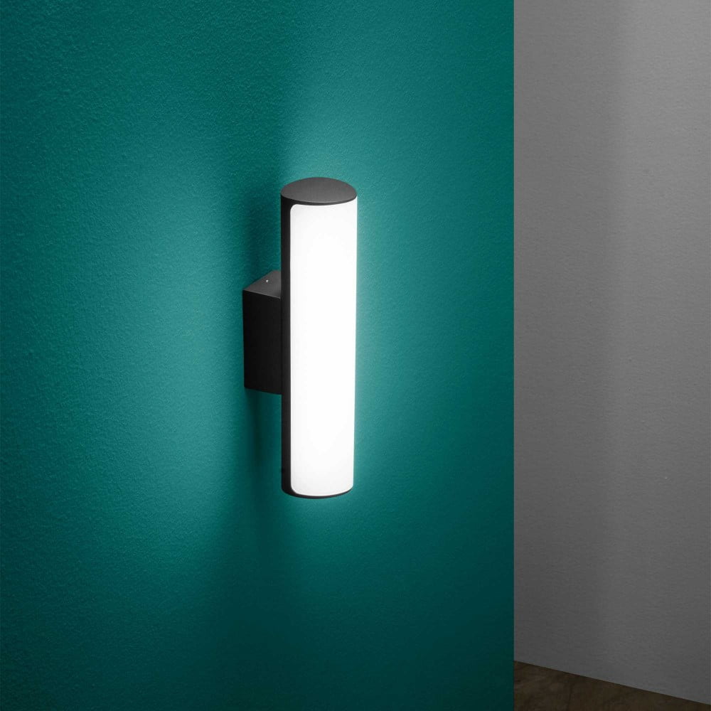 Etere Wall Light