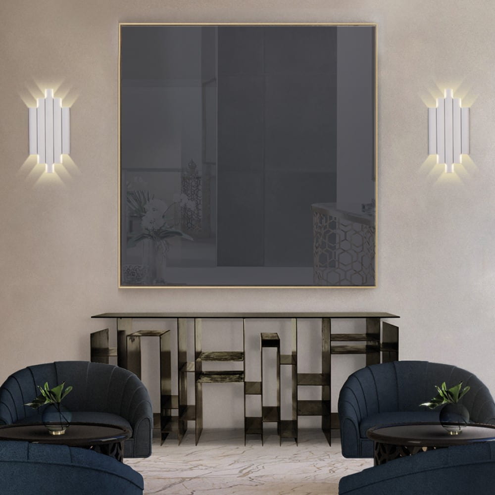 Robin Wall Light