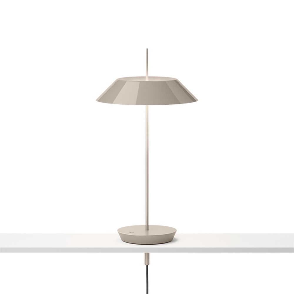 Vibia Mayfair Mini 5496 namizna svetilka | formasvetila.si