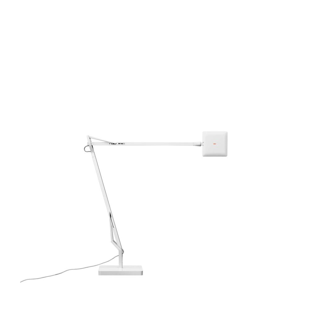 Flos Kelvin Edge Base namizna svetilka | formasvetila.si