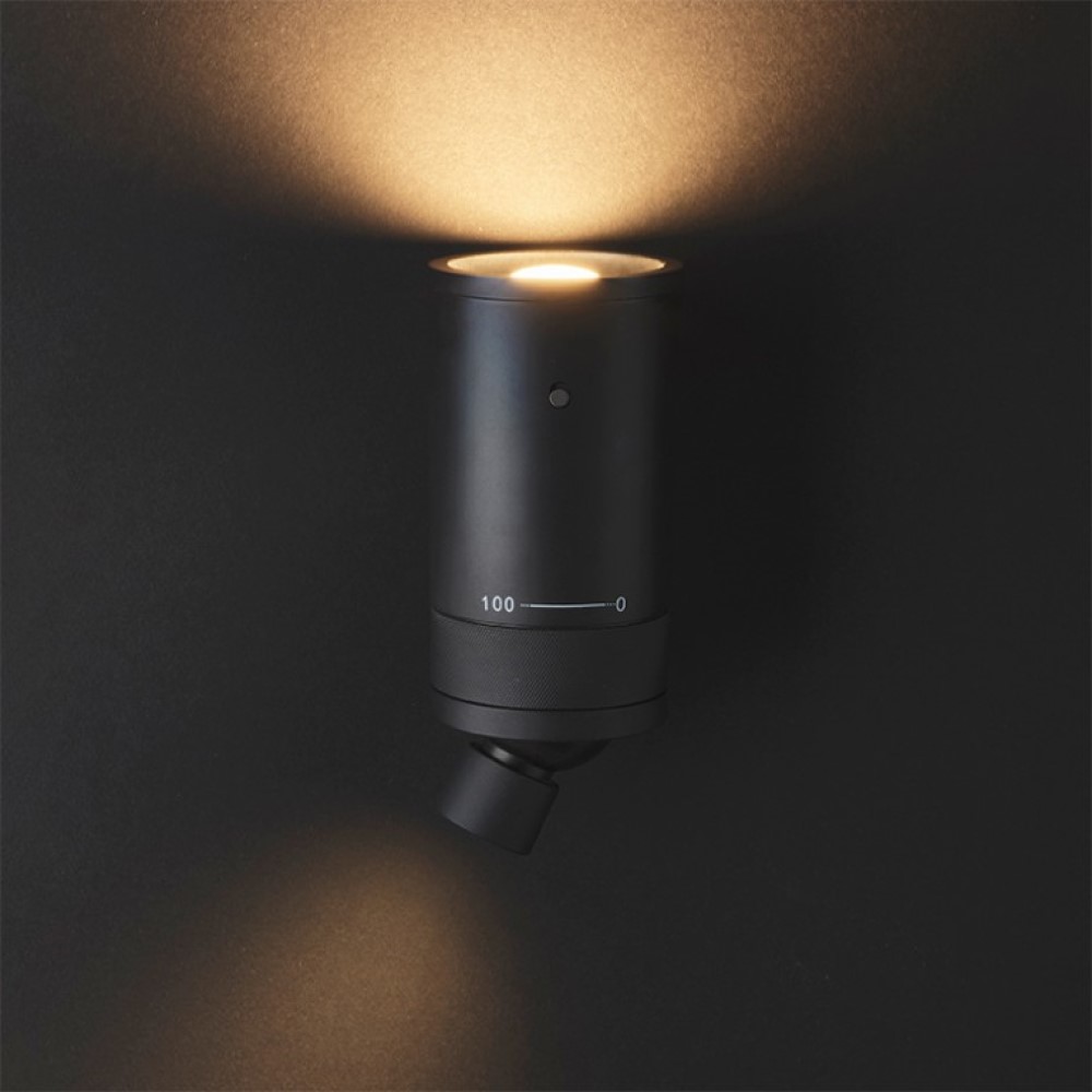 DCW Éditions Vision 20/20 OMNI SW stenska svetilka | formasvetila.si