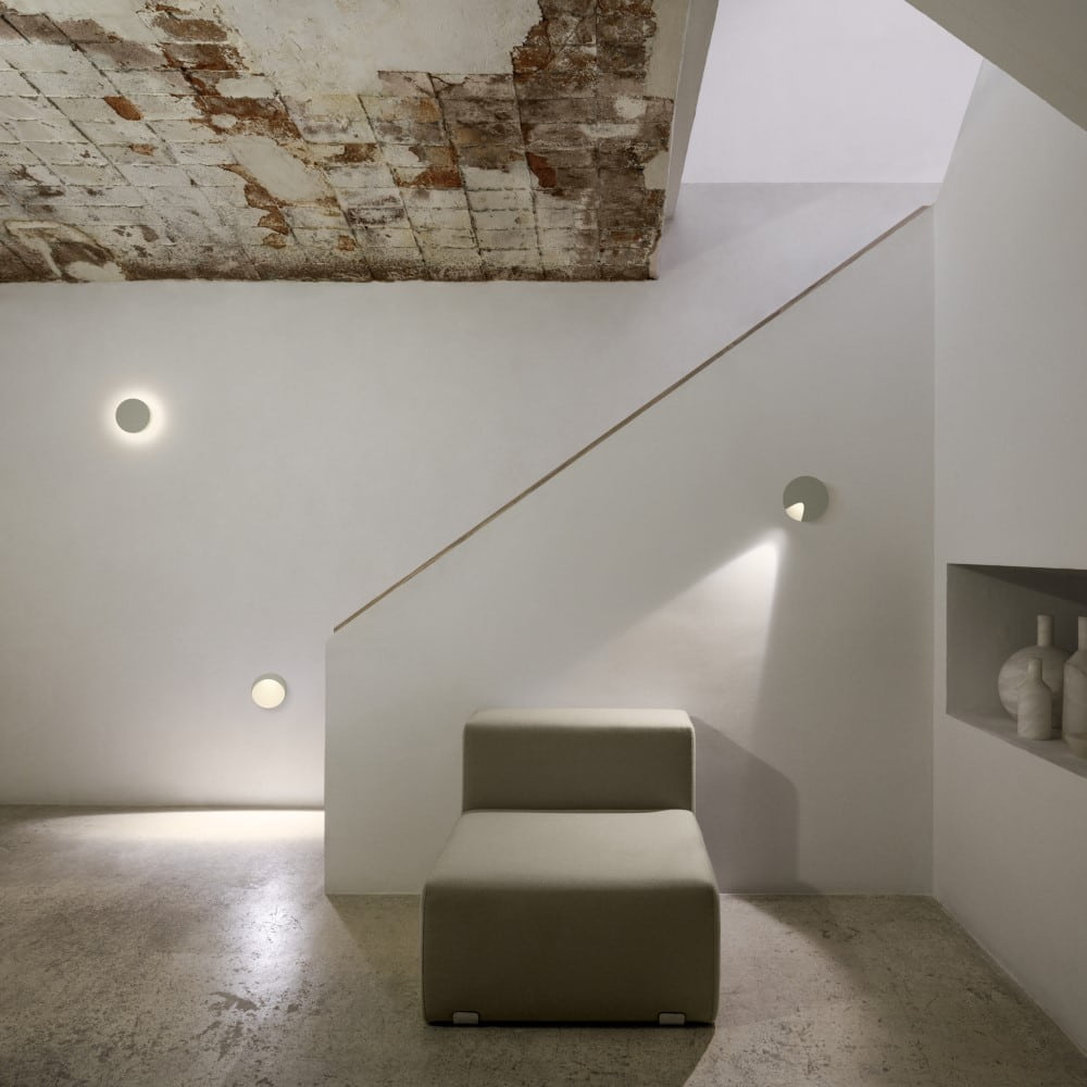 Vibia Dots 4660 stenska svetilka | formasvetila.si
