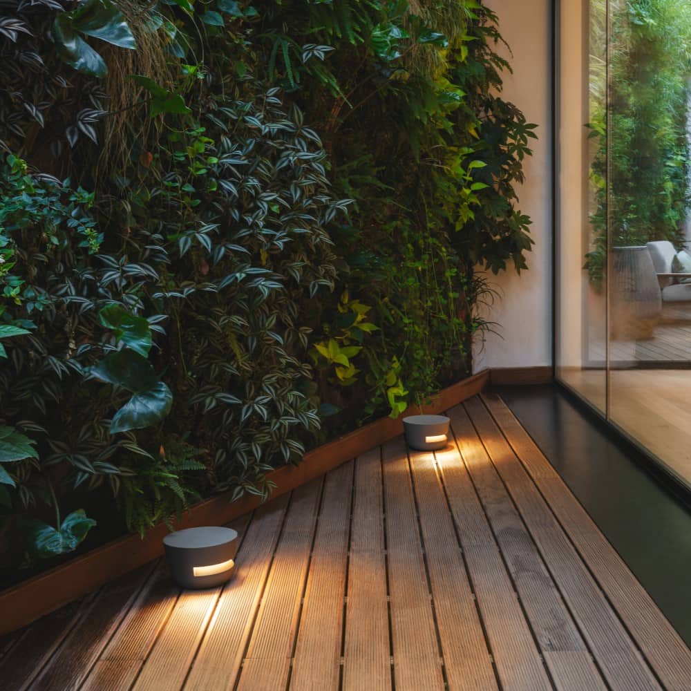 Vibia Dots 4697 zunanja talna svetilka | formasvetila.si