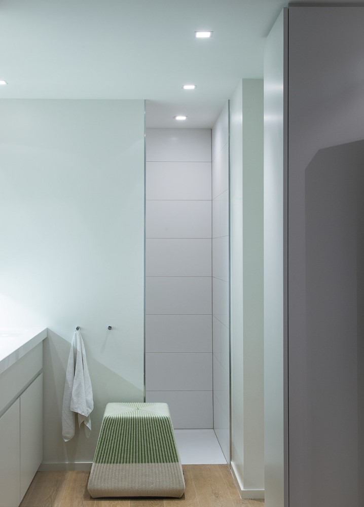 Wever & Ducré Luna Square IP44 1.0 stropna vgradna svetilka | formasvetila.si