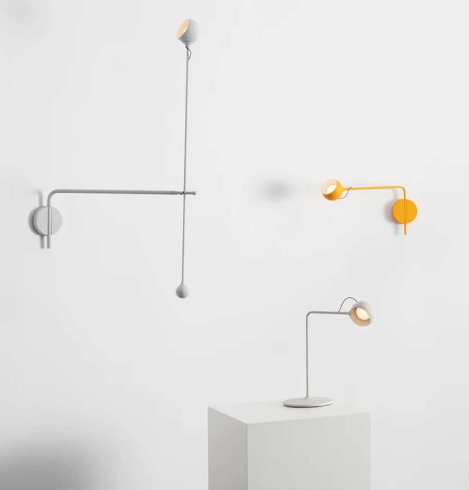 Artemide Ixa namizna svetilka | formasvetila.si