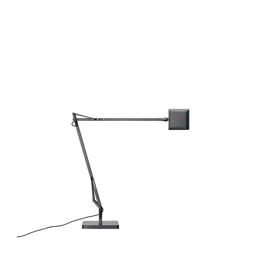 Flos Kelvin Edge Base namizna svetilka | formasvetila.si