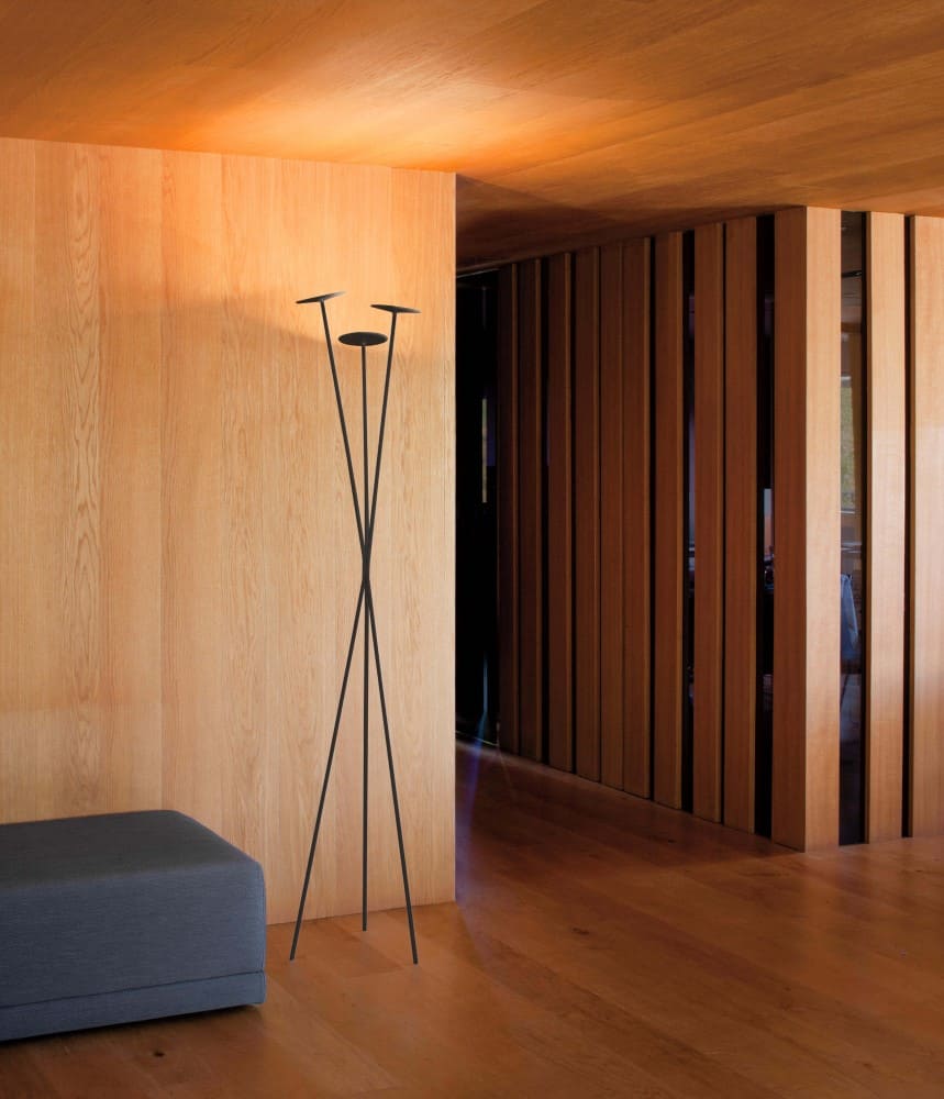 Vibia Skan 0260 stoječa svetilka | formasvetila.si
