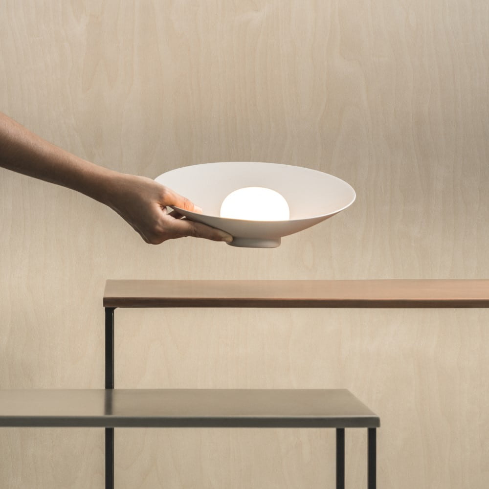 Vibia Musa 7404 prenosna namizna svetilka | formasvetila.si
