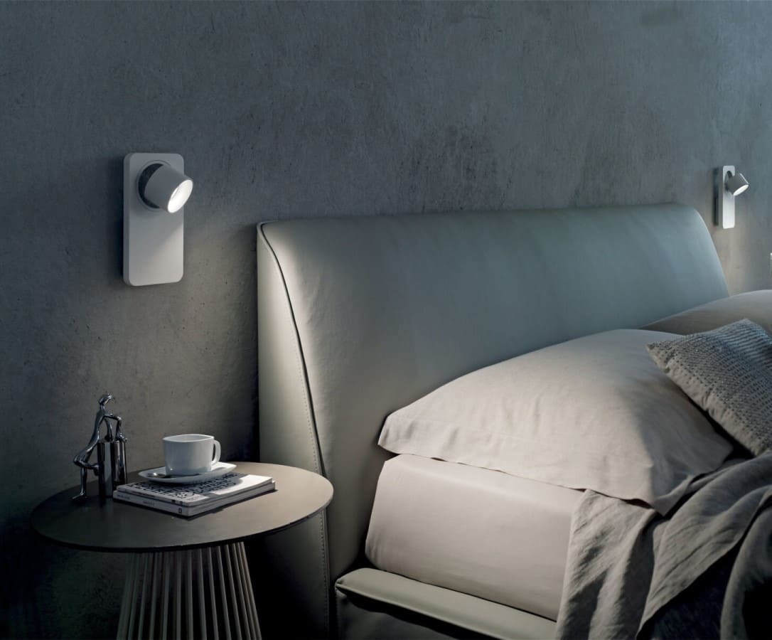 Linea Light Collection Beebo stenska svetilka | formasvetila.si