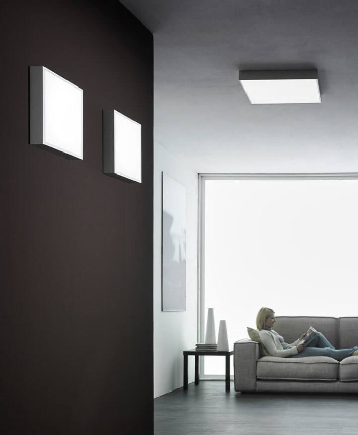 Linea Light Collection Box Square stenska in stropna svetilka | formasvetila.si