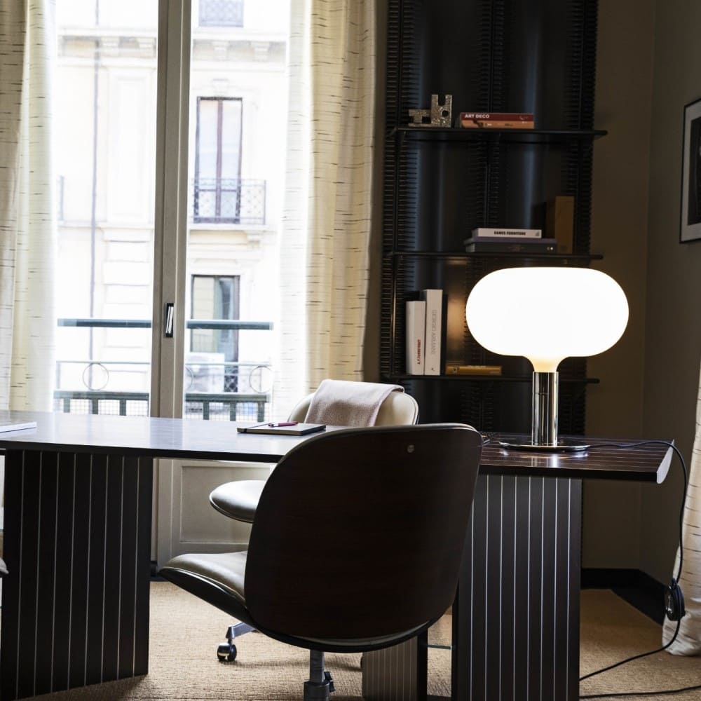 Nemo Lighting AM1N namizna svetilka | formasvetila.si