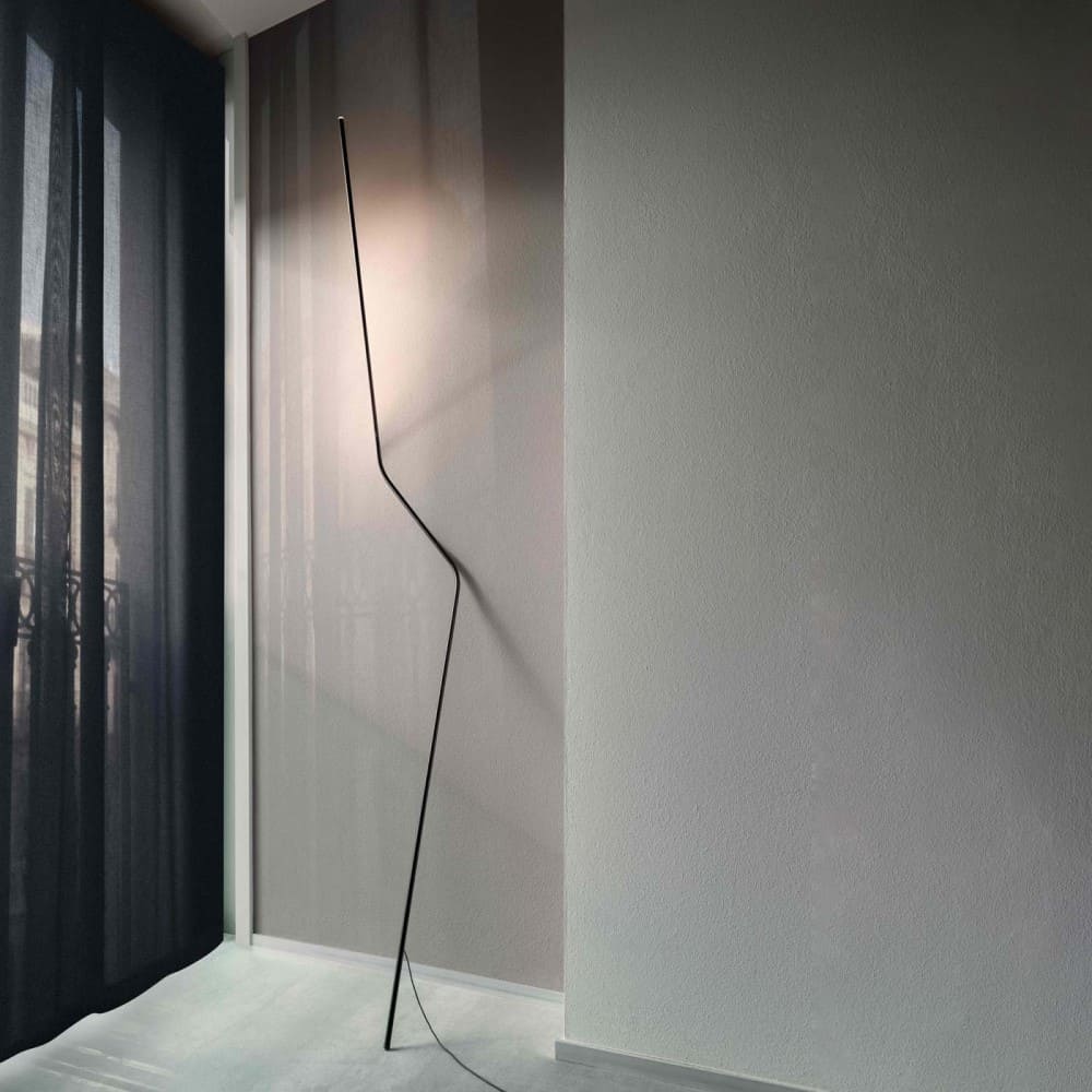 Nemo Lighting Neo stoječa svetilka | formasvetila.si