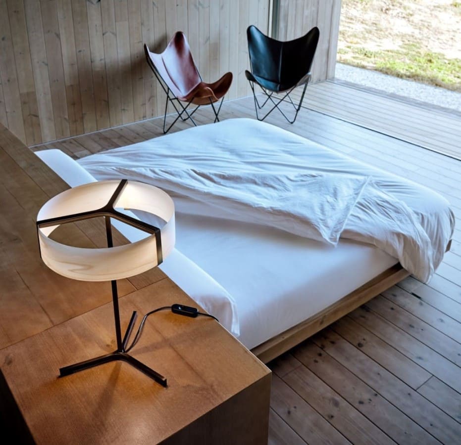 LZF Lamps Thesis namizna svetilka | formasvetila.si