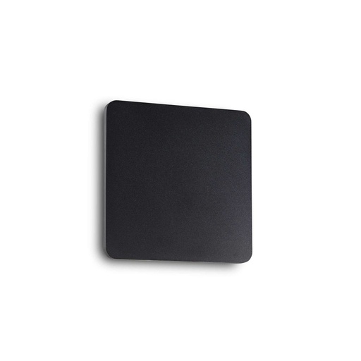 Cover Square stenska svetilka