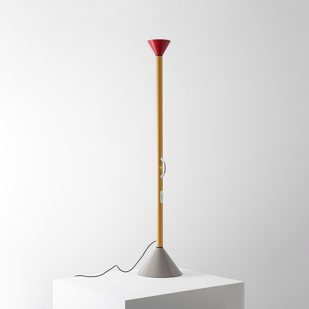 Artemide Callimaco stoječa svetilka | formasvetila.si