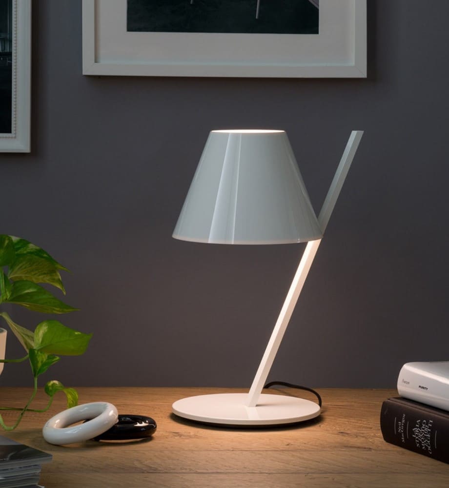 Artemide La Petite namizna svetilka | formasvetila.si