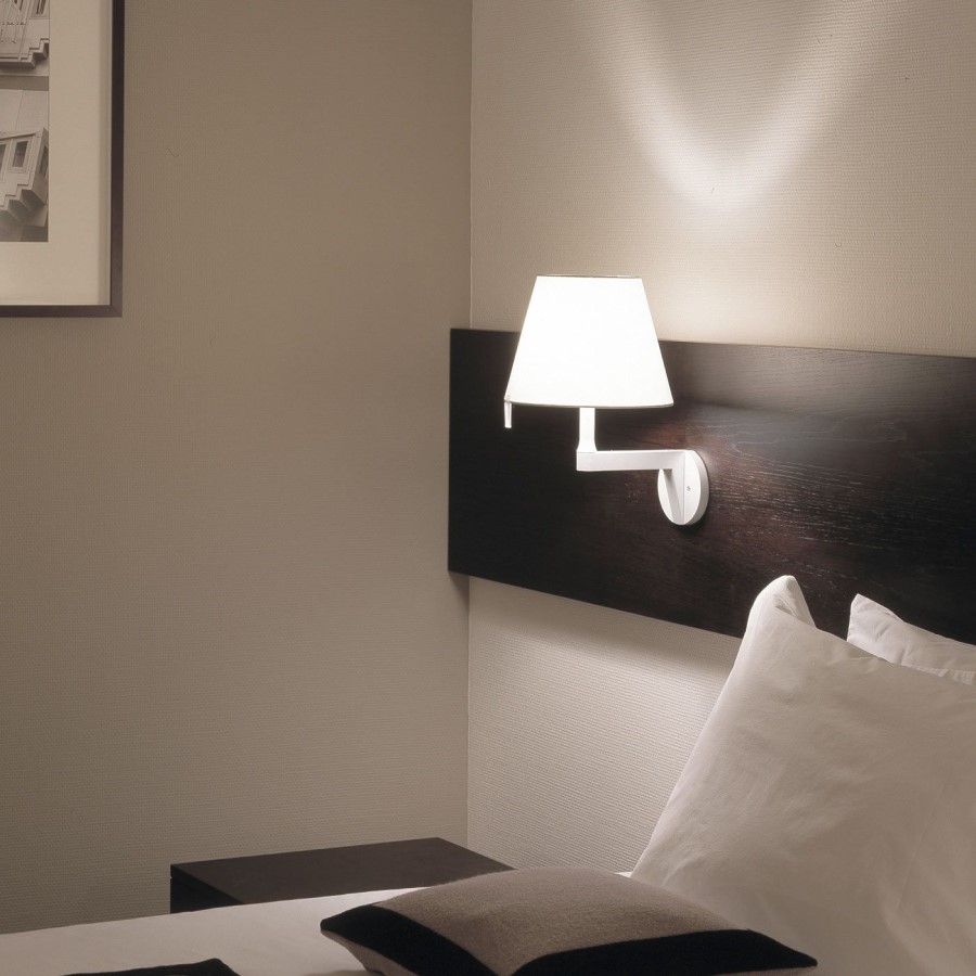 Artemide Melampo stenska svetilka | formasvetila.si