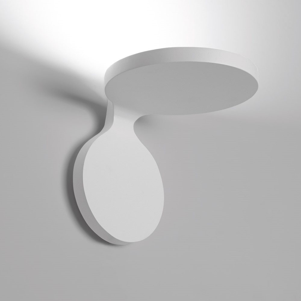 Artemide Rea stenska svetilka | formasvetila.si