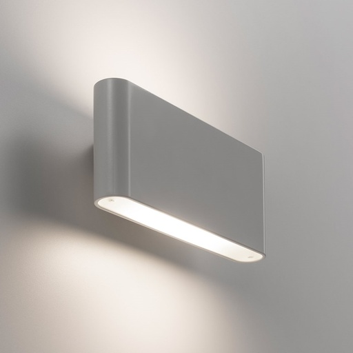 Artemide Two Flags stenska svetilka | formasvetila.si