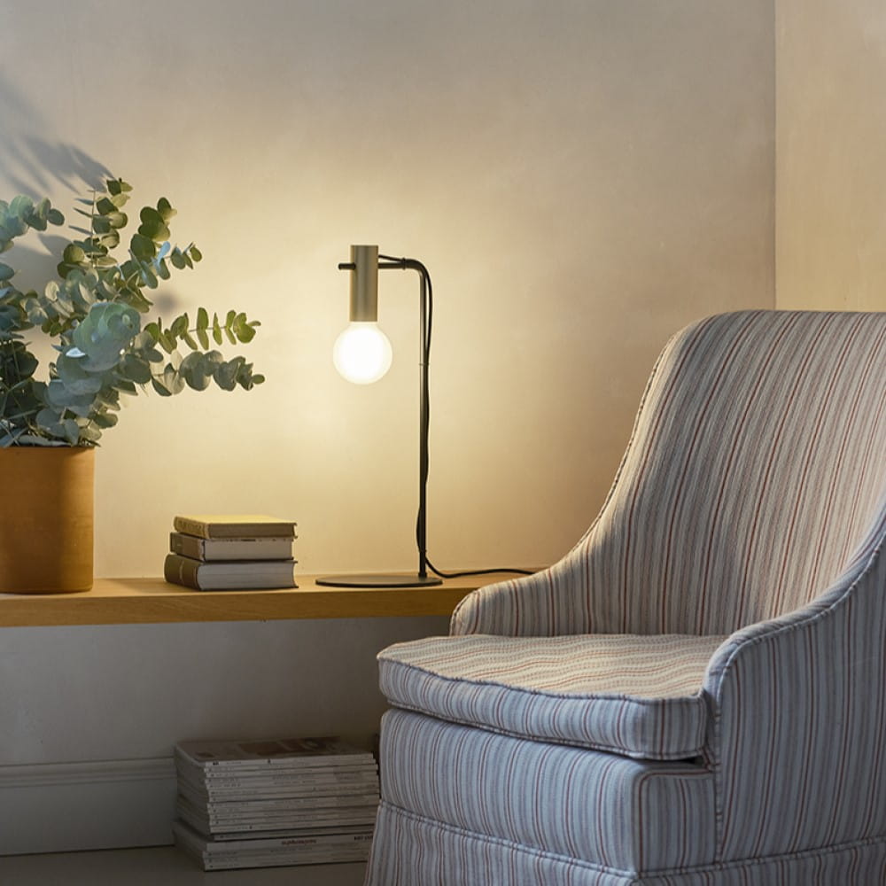 Leds C4 Nude namizna svetilka | formasvetila.si