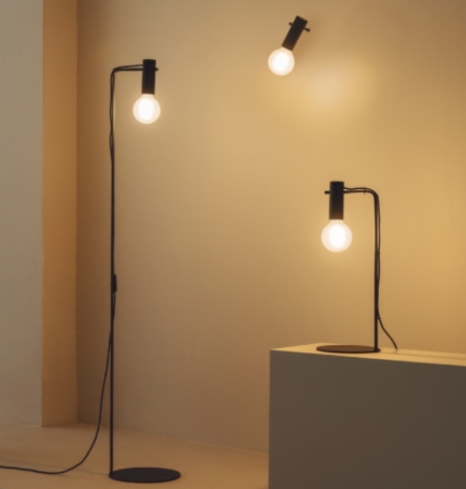Leds C4 Nude Curved stoječa svetilka | formasvetila.si